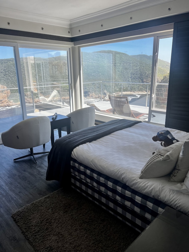 Room (Viewpoint)