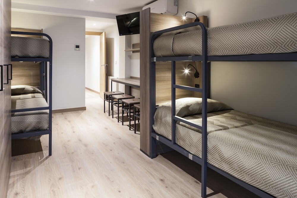 Estudio Superior (8 Pax)