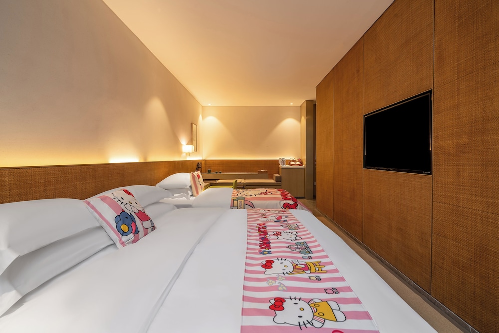 Family Triple Room, Courtyard View photo 3