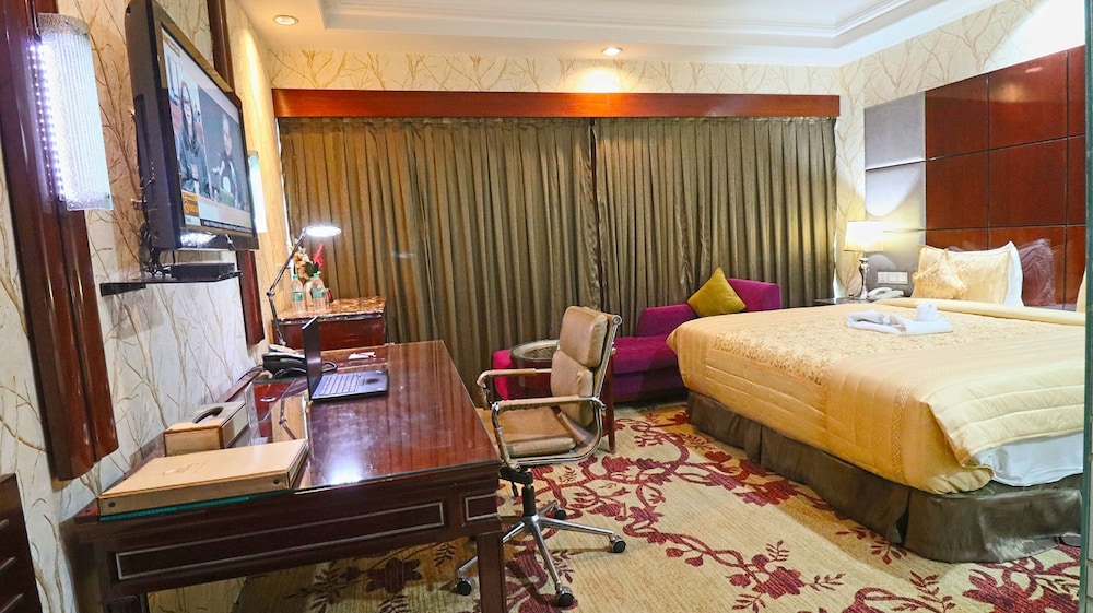 Executive, Double or Twin Room - Photo 3