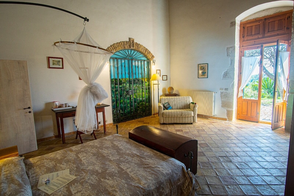 Superior Double Room, Garden View photo 1