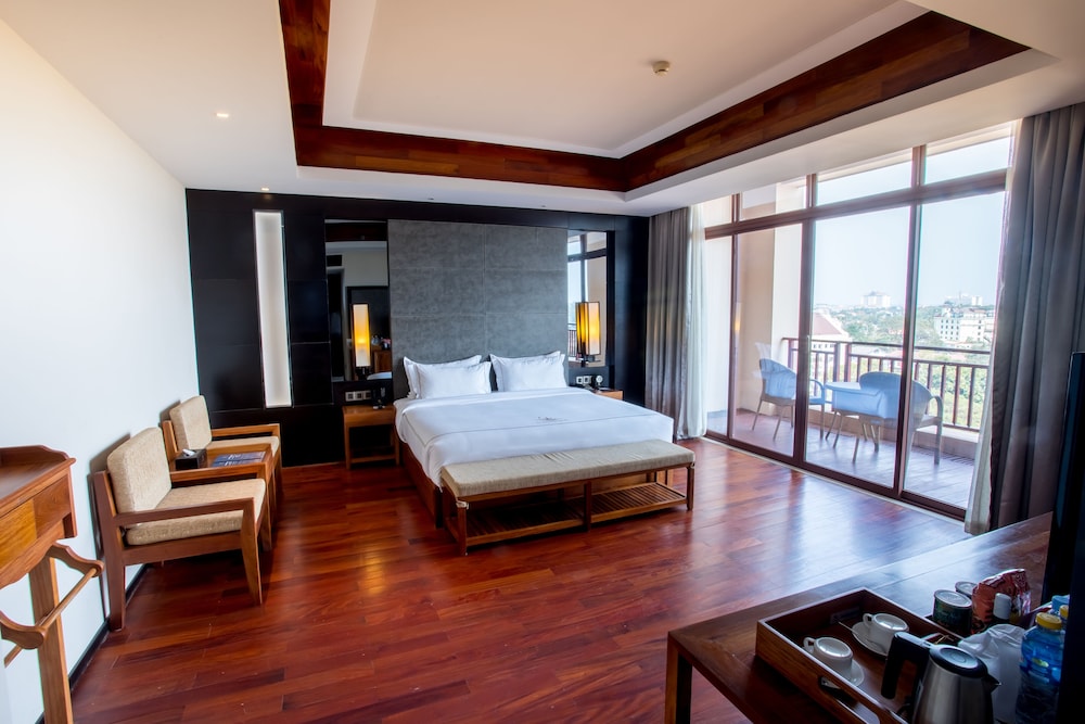 Superior Double Room, 1 Bedroom, Balcony, City View