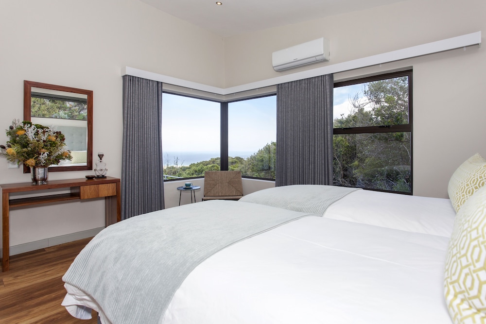 Luxury Suite, 2 bedrooms, Garden Lodge photo 2