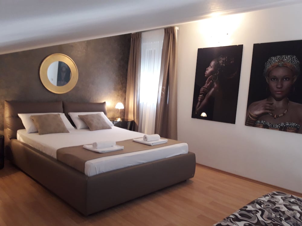 Apartment, 2 Bedrooms, Sea View