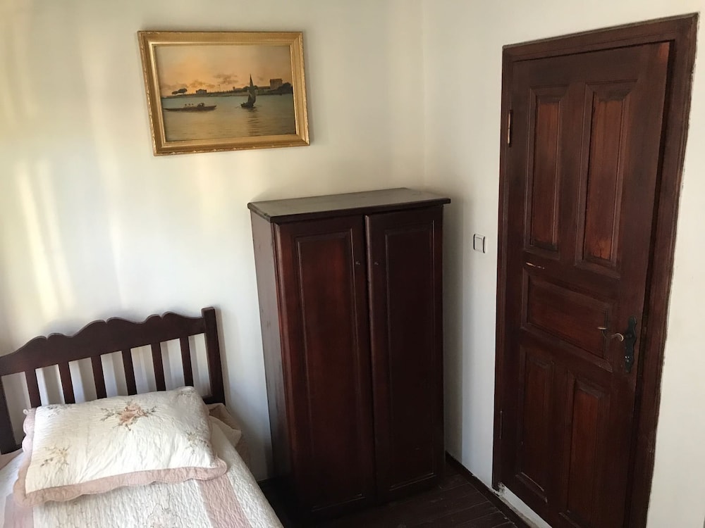 Classic Double Room, Balcony, River View photo 3