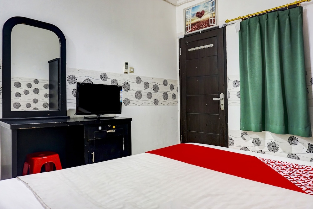 Standard Double Room - Photo 12