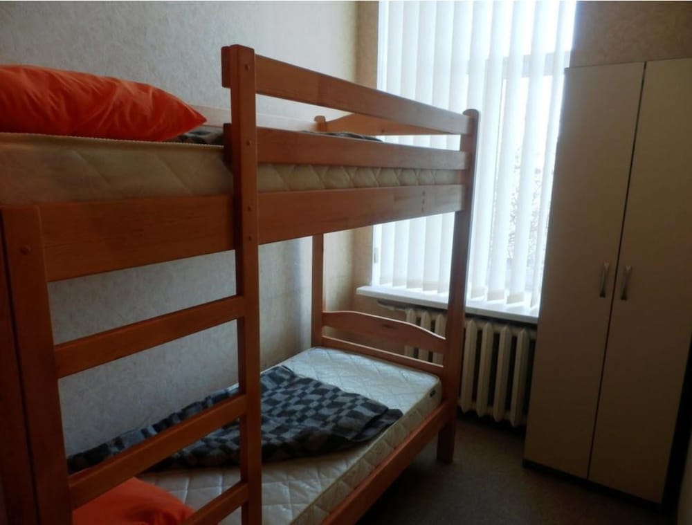 Bed in 6-Bed Mixed Shared Dormitory