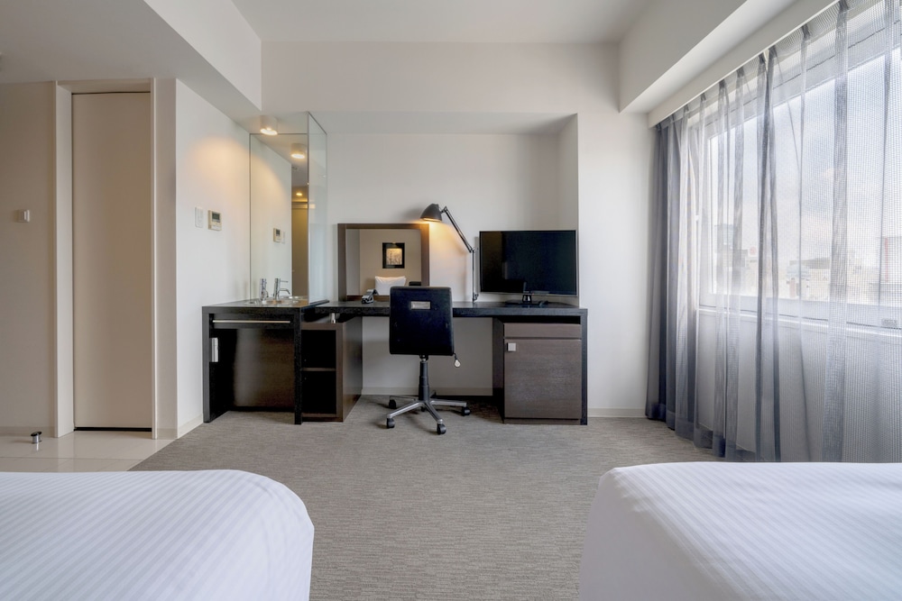 Twin Room, Non Smoking - Photo 6