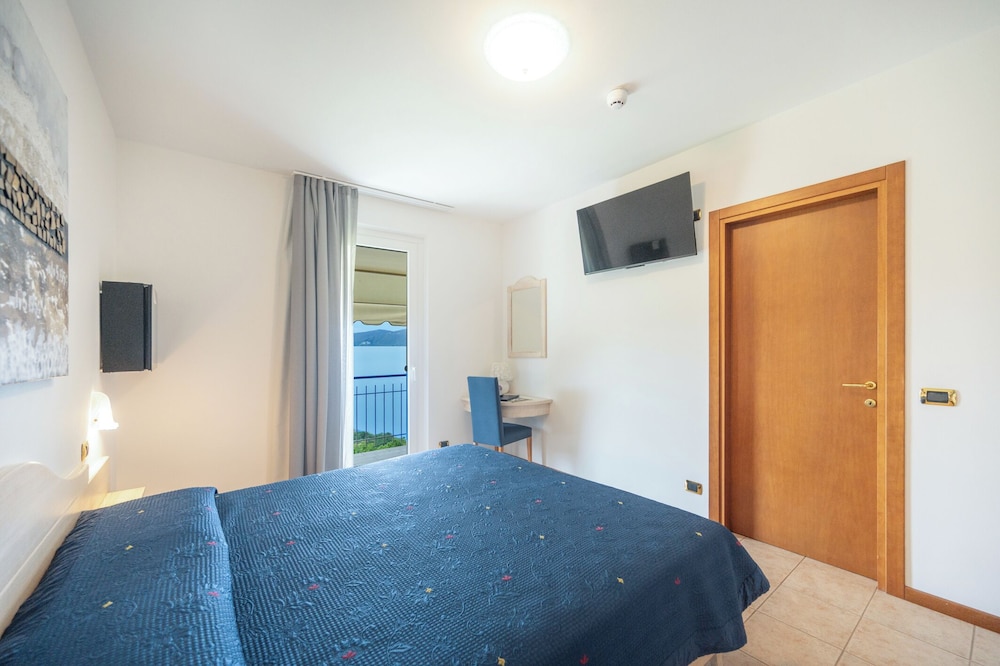 Panoramic Double Room photo 1