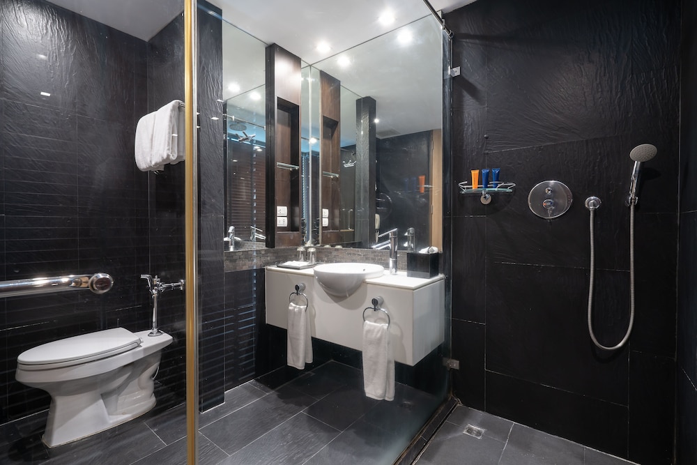 Premier Studio, 1 Double or 2 Twin Beds photo 3