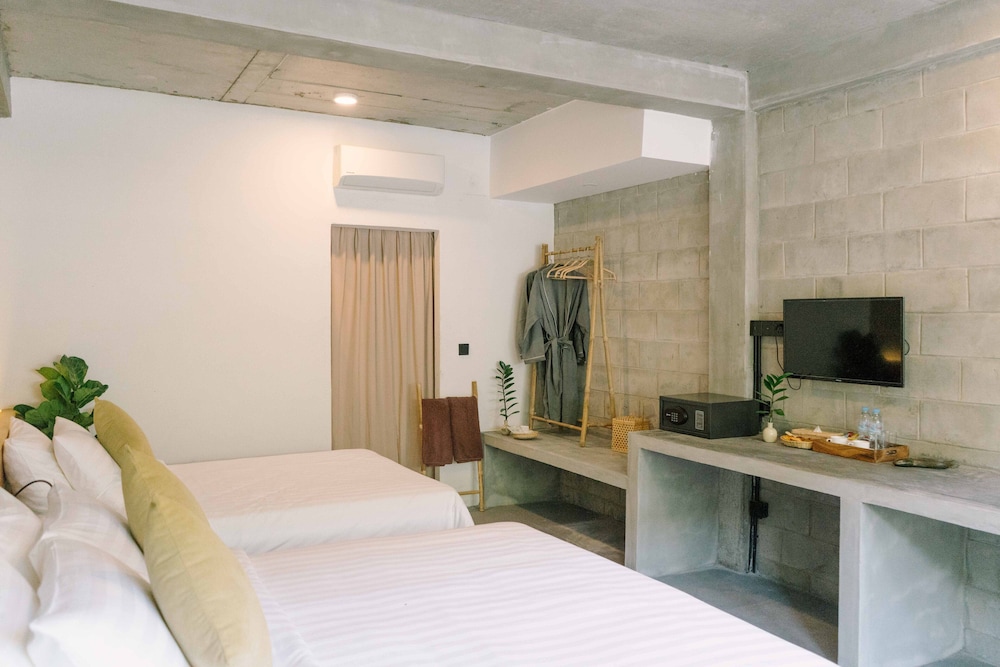 Deluxe Triple Room - Photo 5