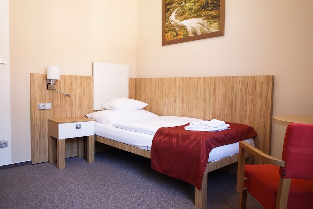 Comfort Single Room