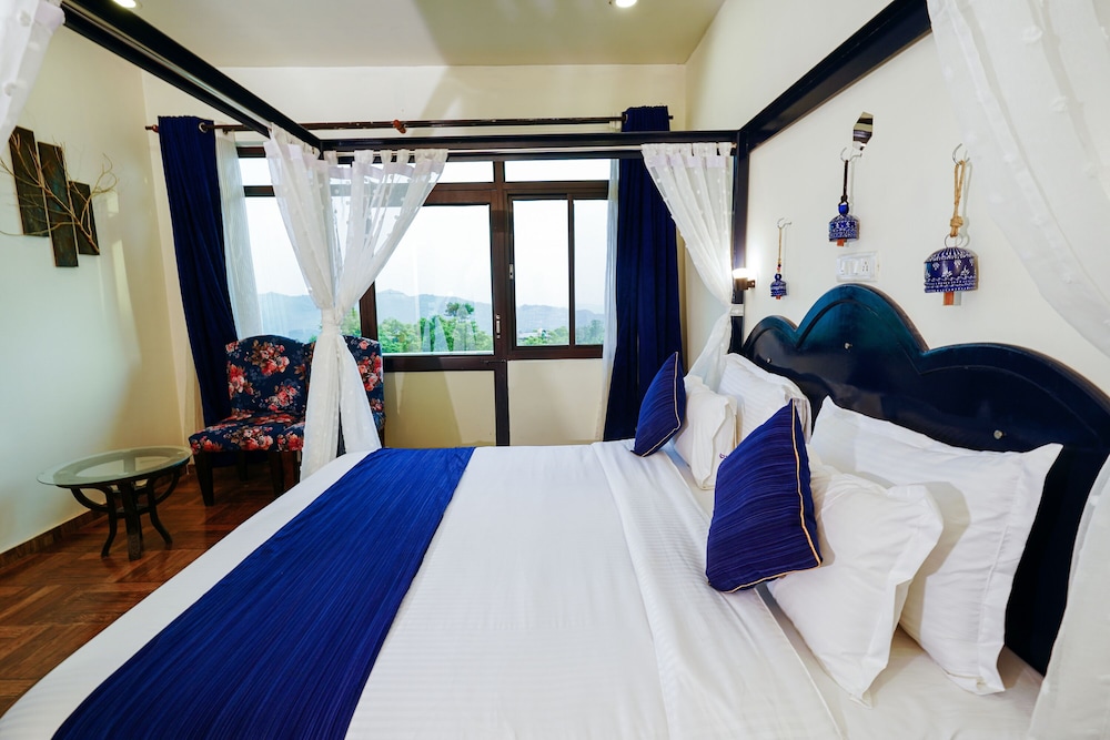 Super Deluxe Room - Photo 14