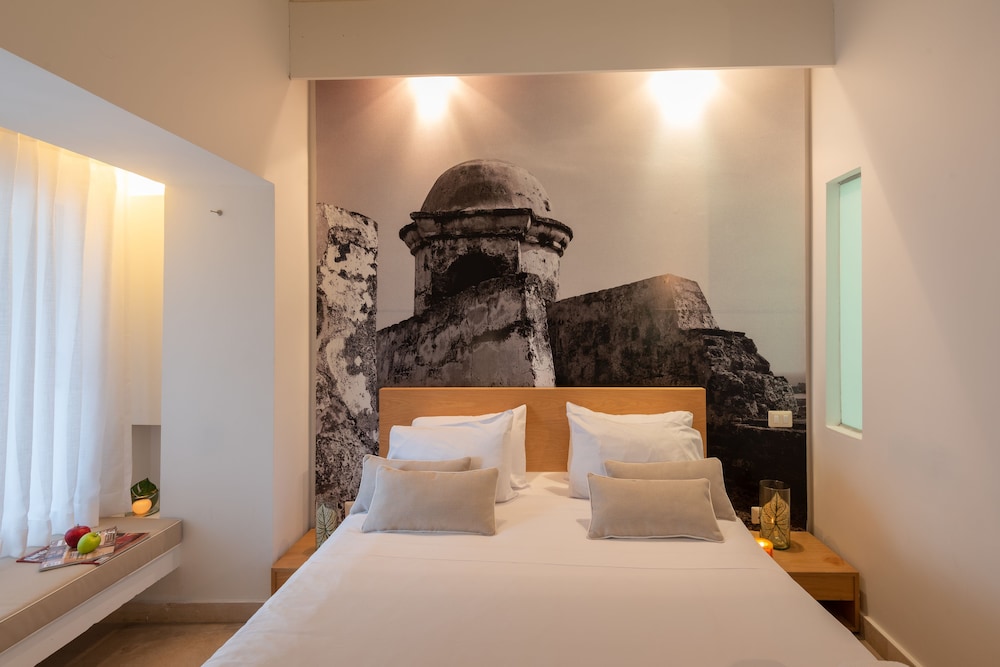 Standard Room, 1 Queen Bed photo 1