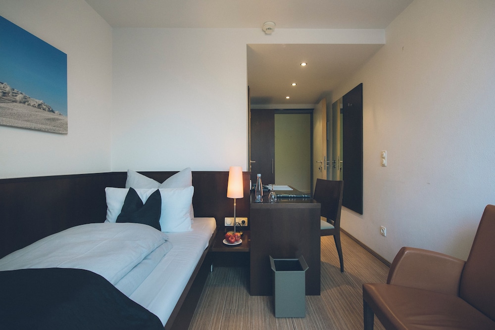 Basic Single Room