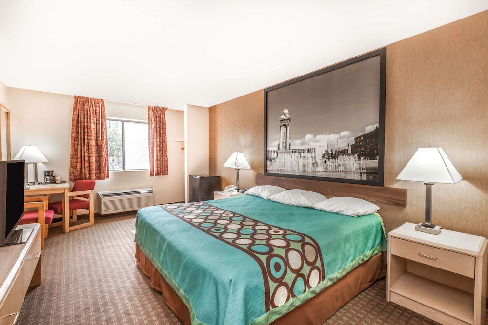 Standard Room, 1 King Bed - Photo 5