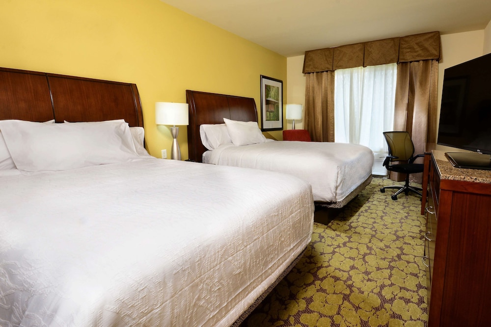Room, 2 Queen Beds, Non Smoking photo 2