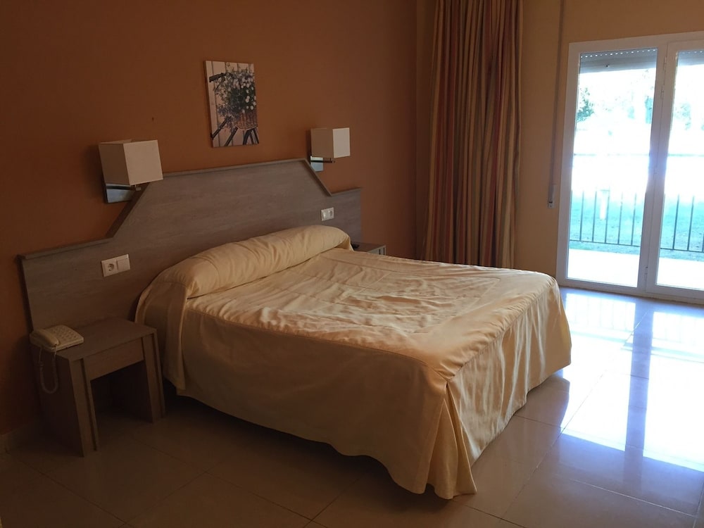 Double Room - Photo 1
