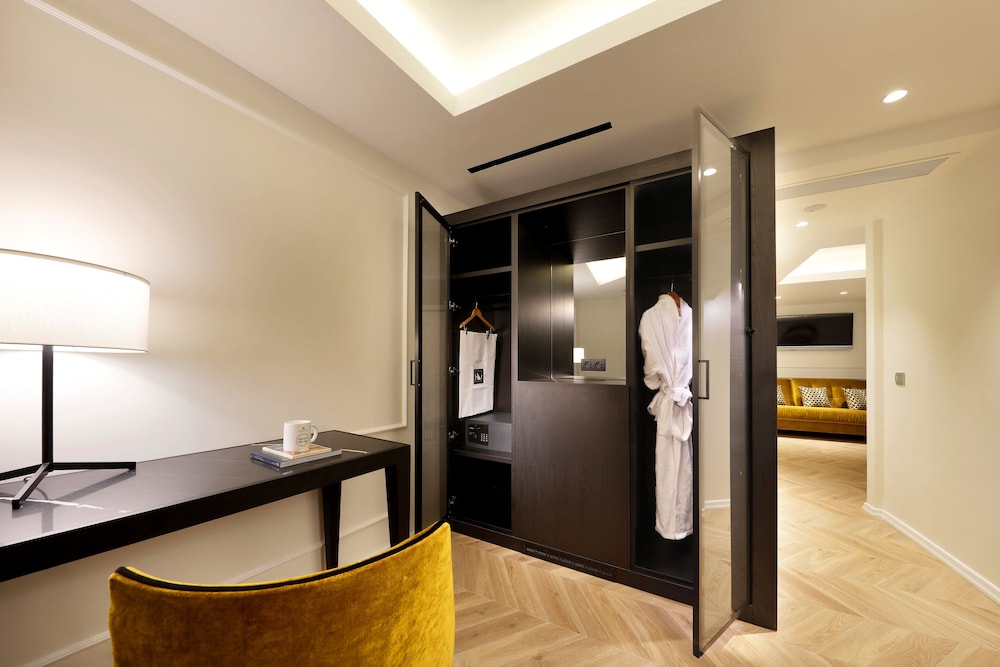 Twin Room (Single Use)