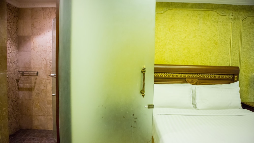 Family Suite - Photo 4