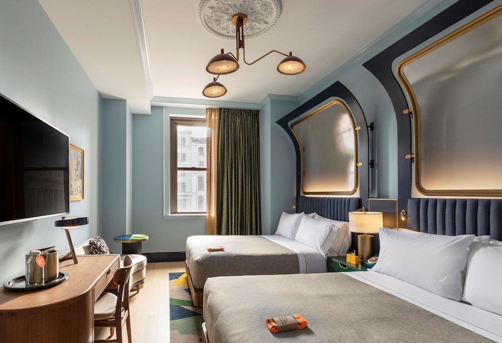 Premium Room, 2 Queen Beds, Accessible (Roll-In Shower) - Photo 1