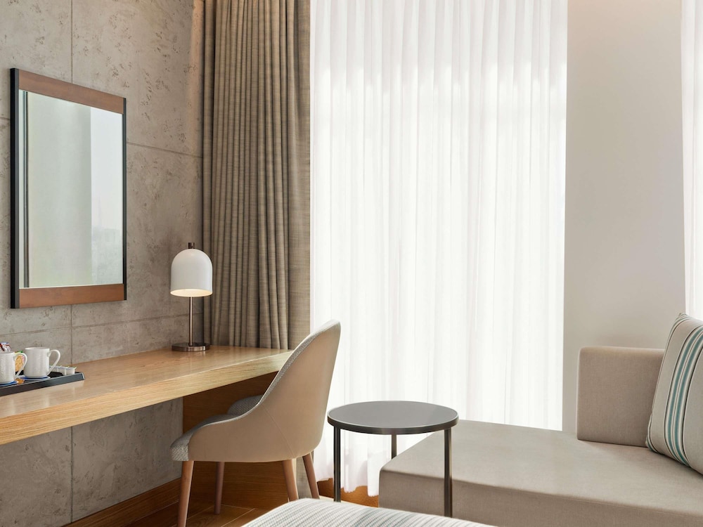 Superior Room, 1 Queen Bed