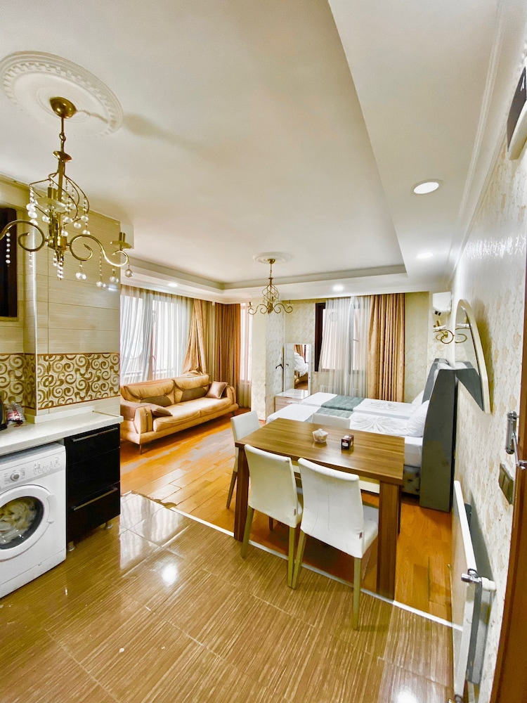 Superior Apartment photo 3