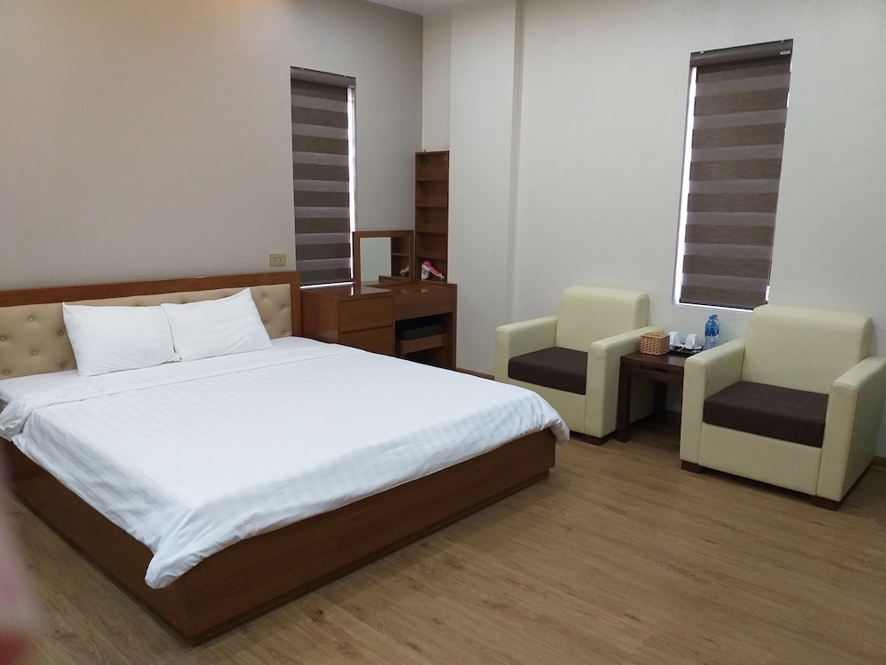 Superior Double Room, 1 King Bed, Courtyard View photo 3