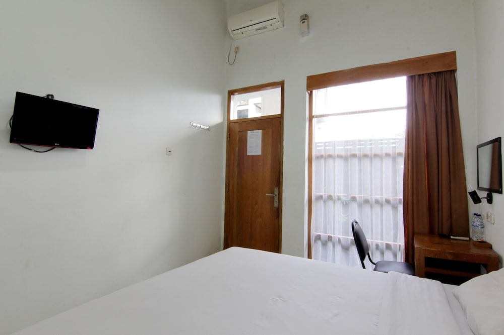 Standard Room - Photo 7