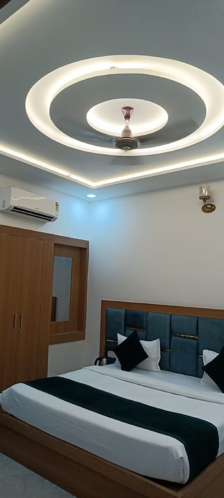 Deluxe Single Room, City View