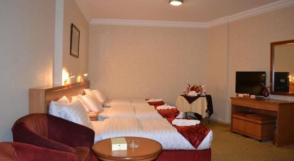Quadruple Room photo 1