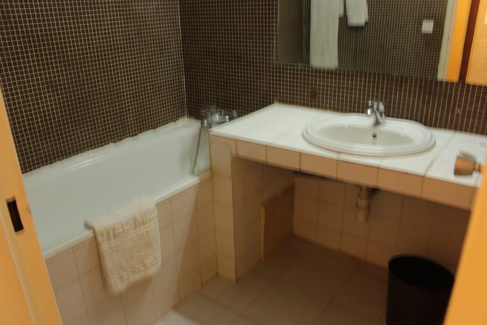Comfort Suite photo 3