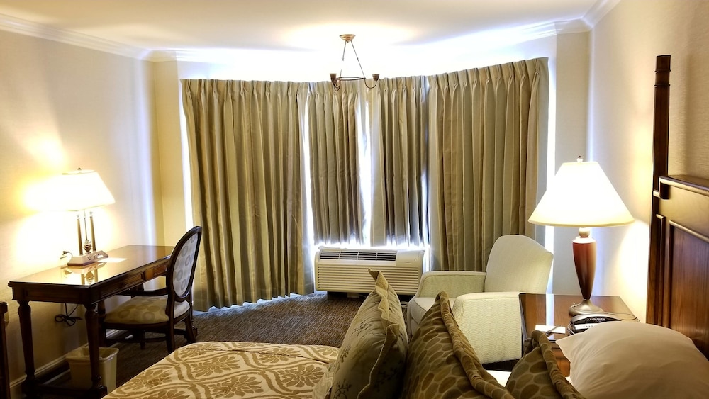 Standard Double Room, 2 Double Beds - Photo 6