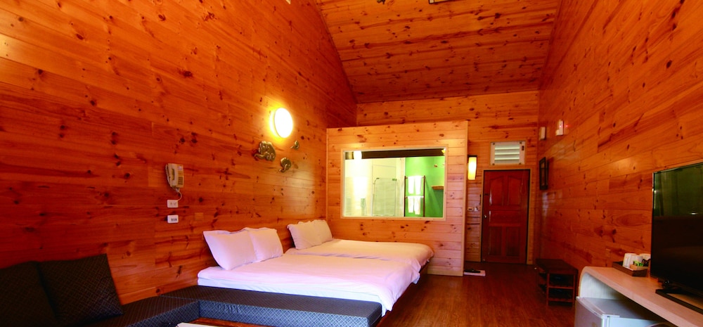Economy Quadruple Room, Balcony photo 1