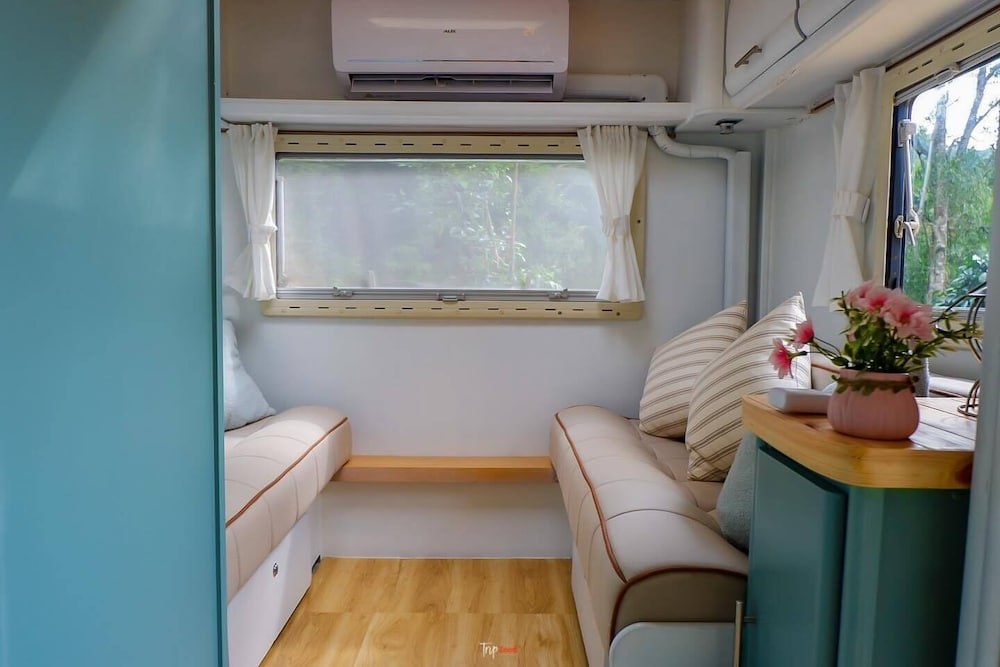 Exclusive Mobile Home photo 3