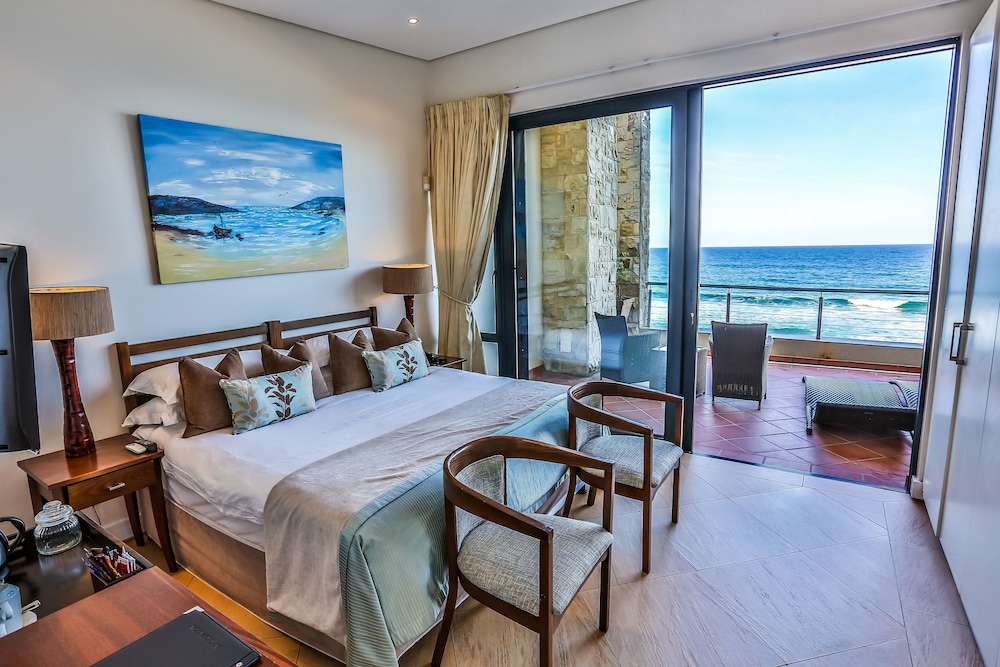 Superior Room, 1 King Bed photo 1