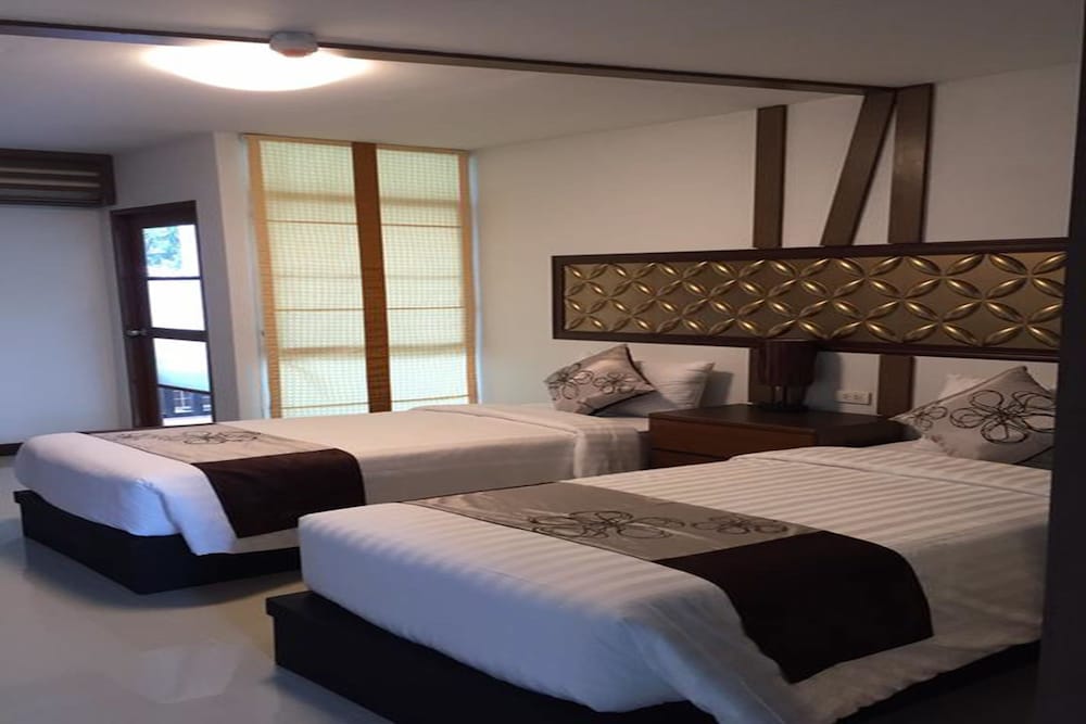 Superior Twin Room photo 2