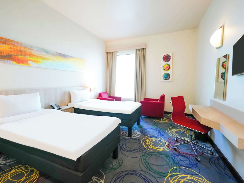 Standard Room, 2 Twin Beds photo 2