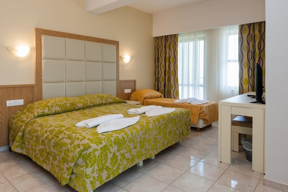 Triple Room, Sea View