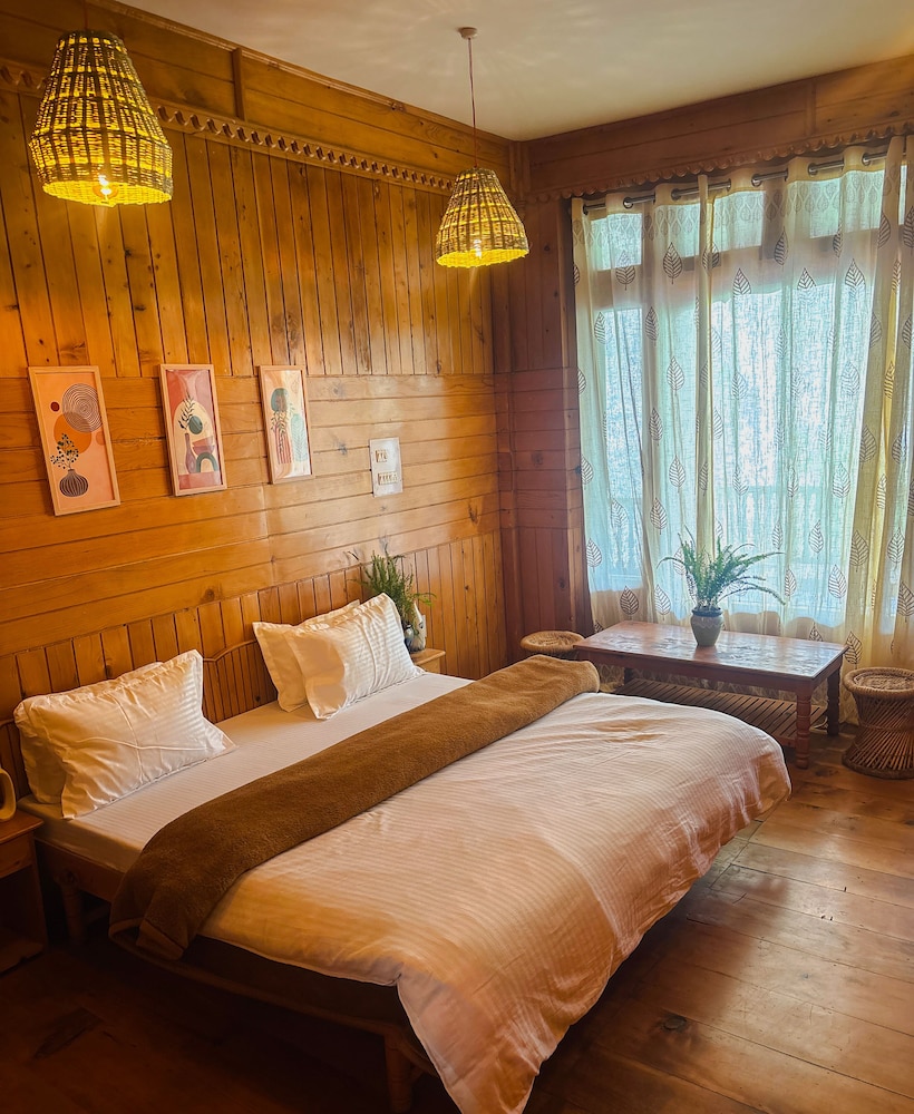 Family Double Room, 1 Bedroom, Patio, Mountain View