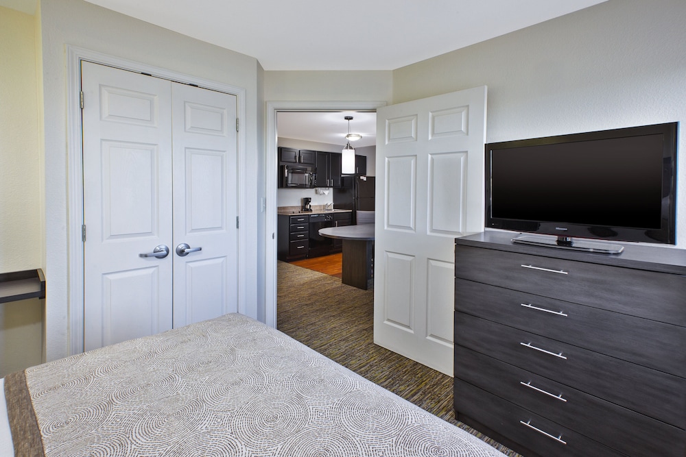 Suite, 1 Bedroom, Non Smoking - Photo 2