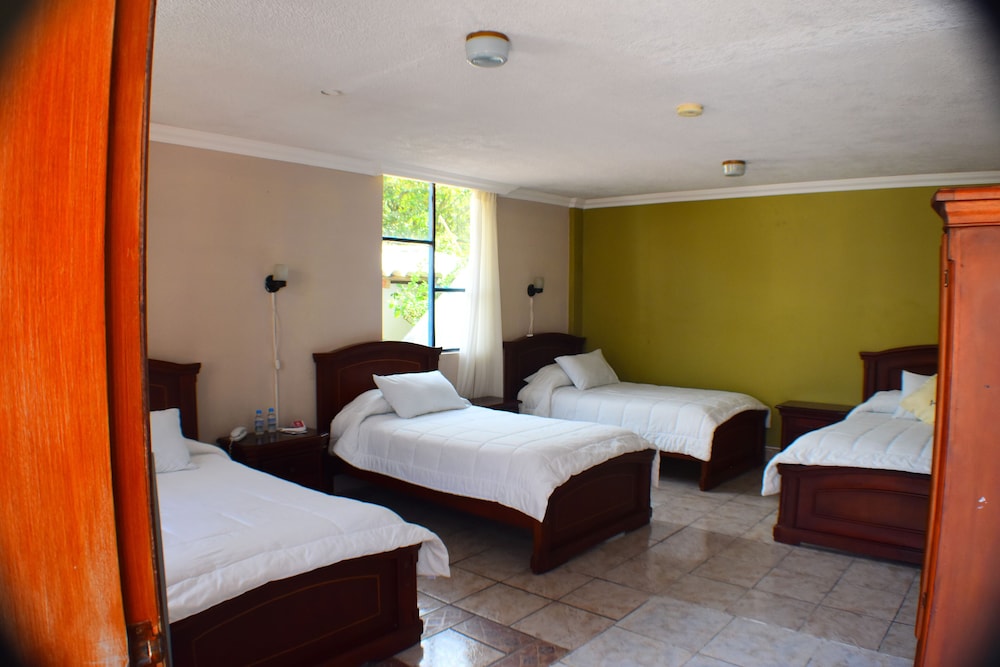 Classic Quadruple Room