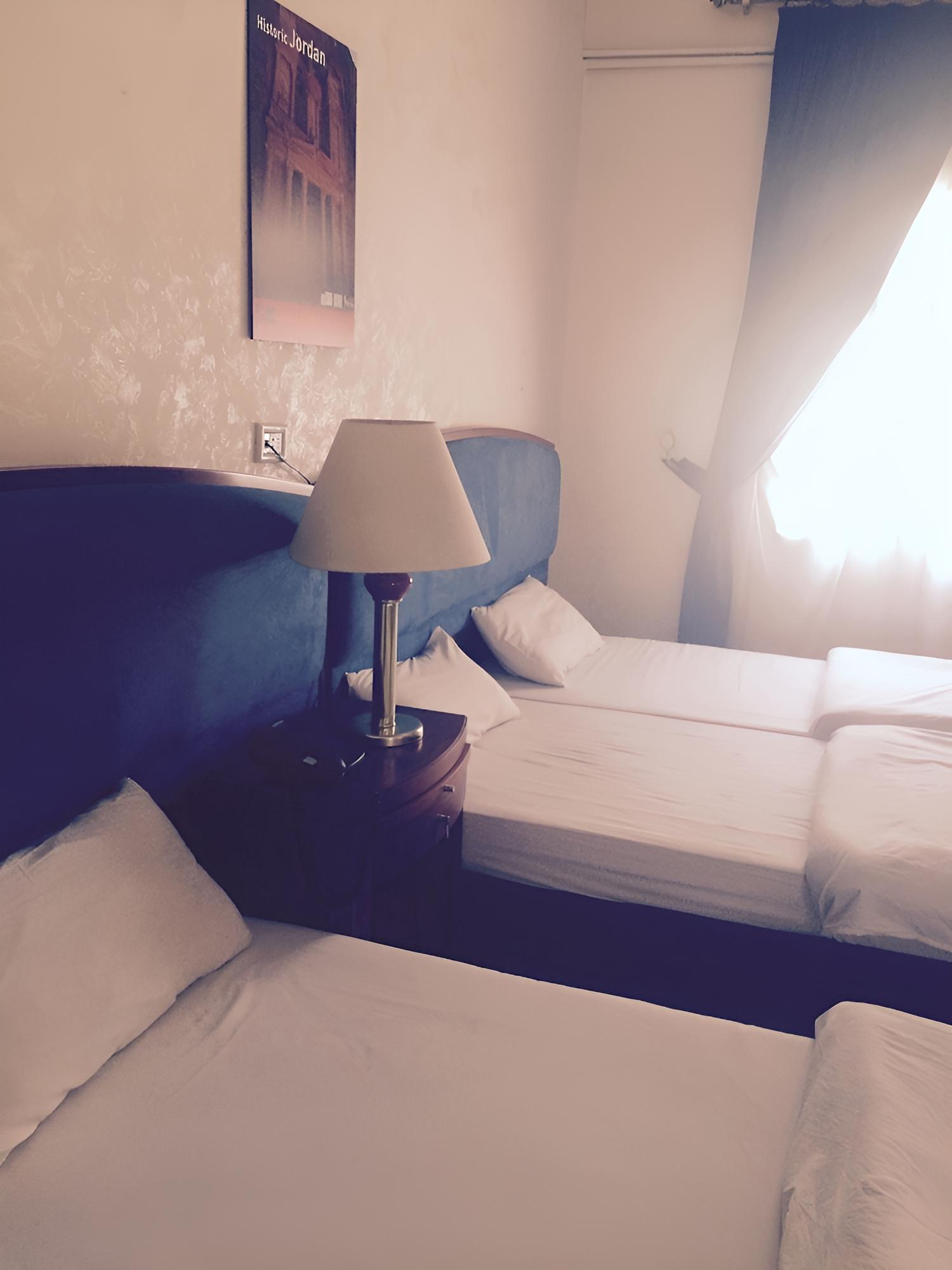 Double Room - Photo 2