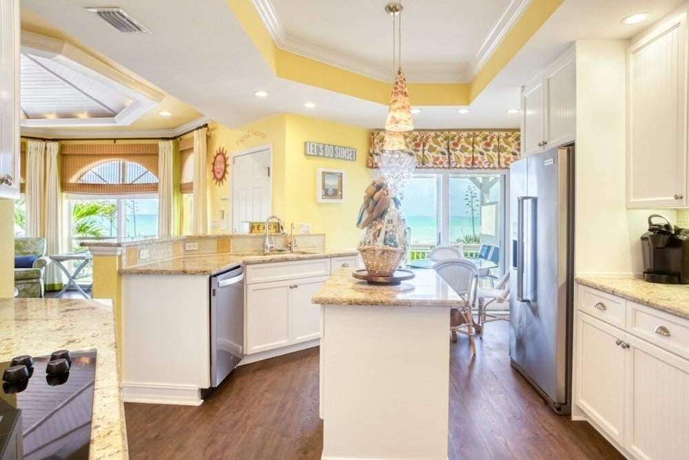 Townhome, 3 Bedrooms photo 2