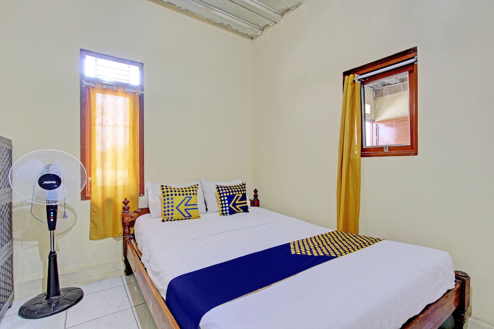 Economy Double Room photo 2