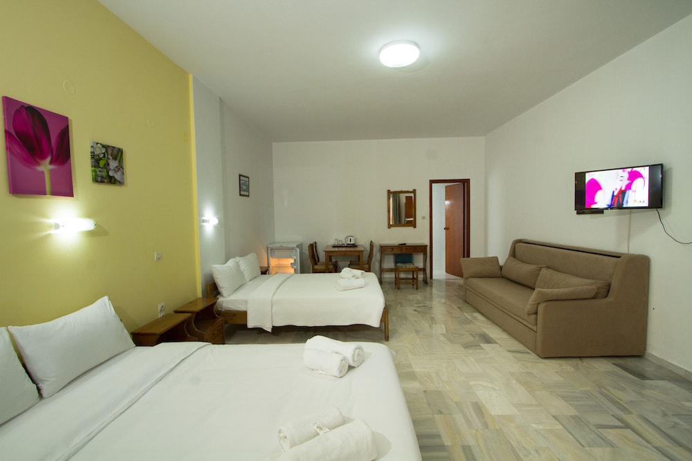 Quadruple Room photo 3