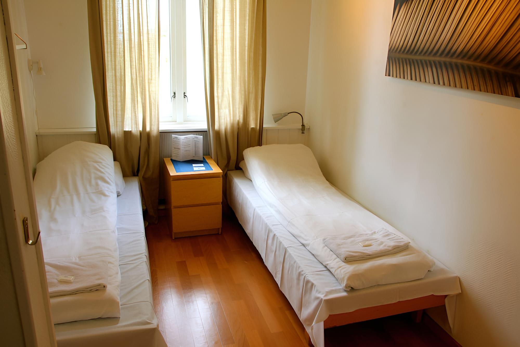 Double Room, Shared Bathroom photo 1