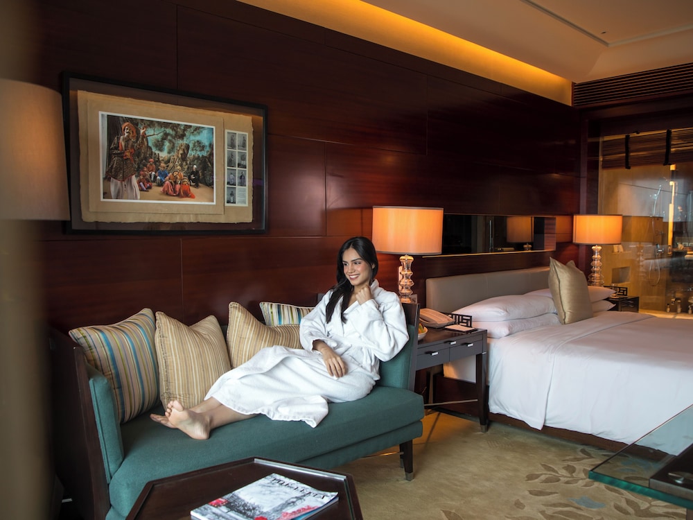 Deluxe Room, 1 King Bed