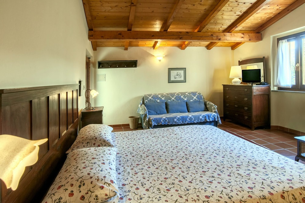 Superior Double Room, Ensuite, Garden View photo 1