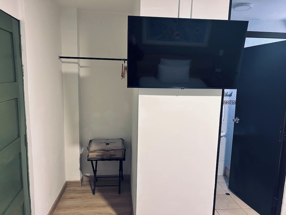 Standard Single Room, 1 Large Twin Bed